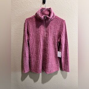 🔥BUY TWO GET ONE 50% OFF🔥
*Discount applied when you create a bundle*